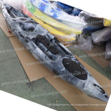 Einzelne Plastik sitzt oben Oberseite Ozean-Boot / Kajak / Kanu mit Ruder u. Pedalen (M07)